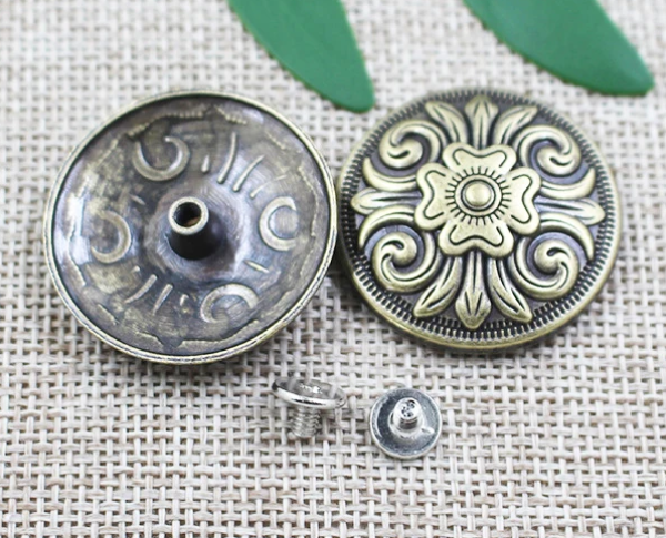 Concho - Antik Messing 32mm