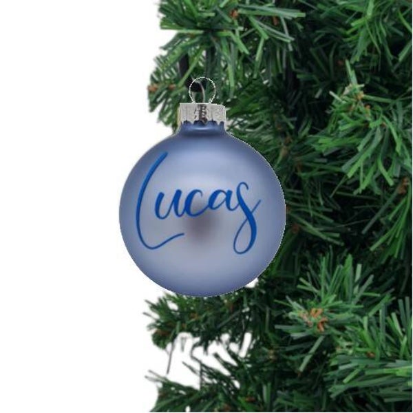 Kerstbal met naam - licht blauw