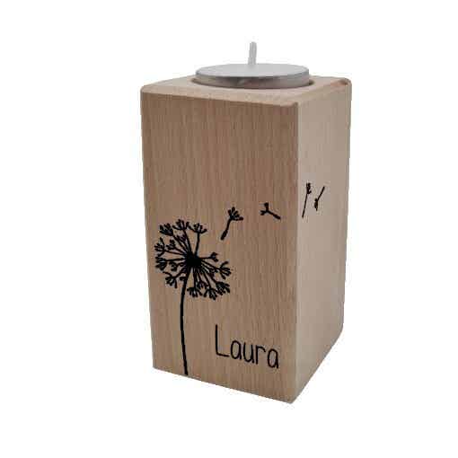 Gedenk waxinelichtje hout met naam en paardenbloem