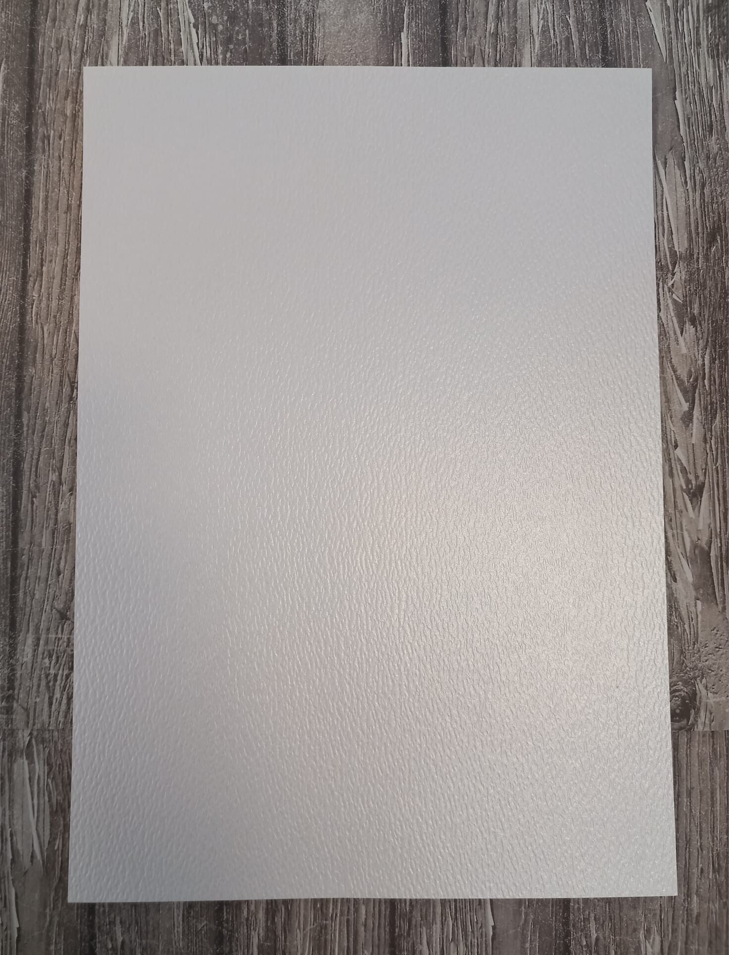 A4 metallic wit met hamerslag