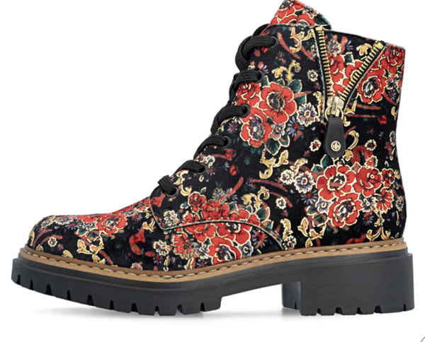 BIKER BOOTS