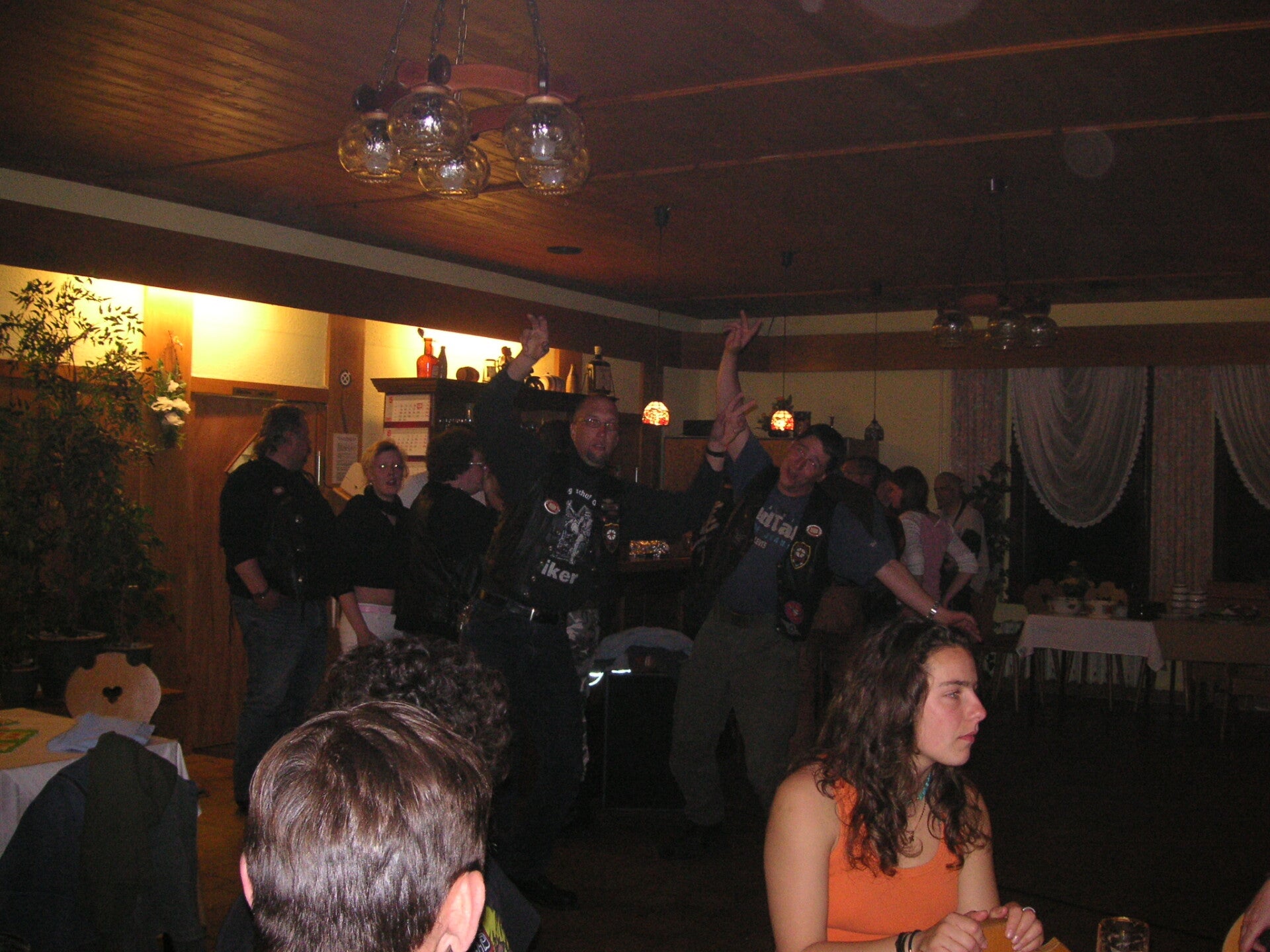 byhlegure-2005-092-standard-wuo40h.jpg