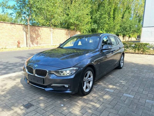 BMW 318d touring | Pano | Navigatie | Airco