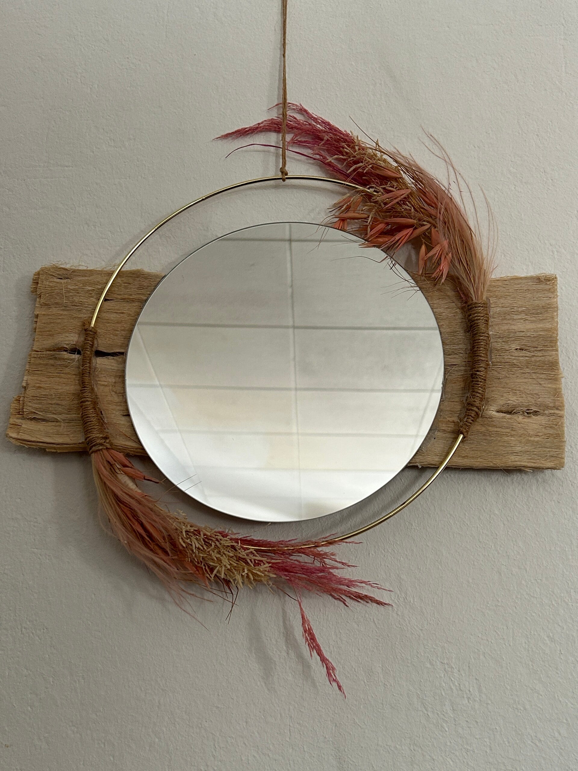 Handgemachter Wandspiegel mit Trockenblumen - ca. 35cm | Einzelstück