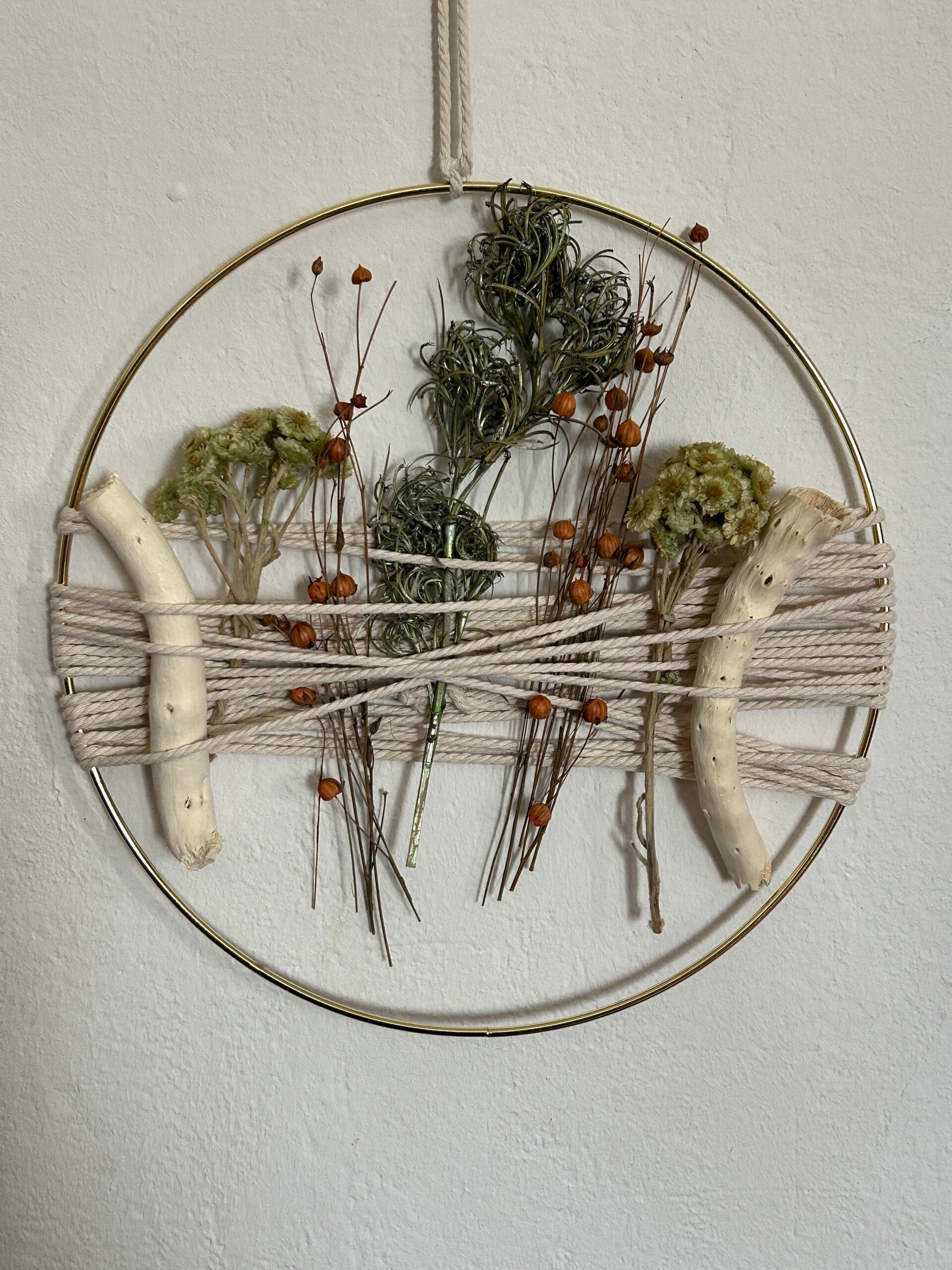 Handgemachter Deko-Ring mit Trockenblumen – ca. 25 cm | Einzelstück