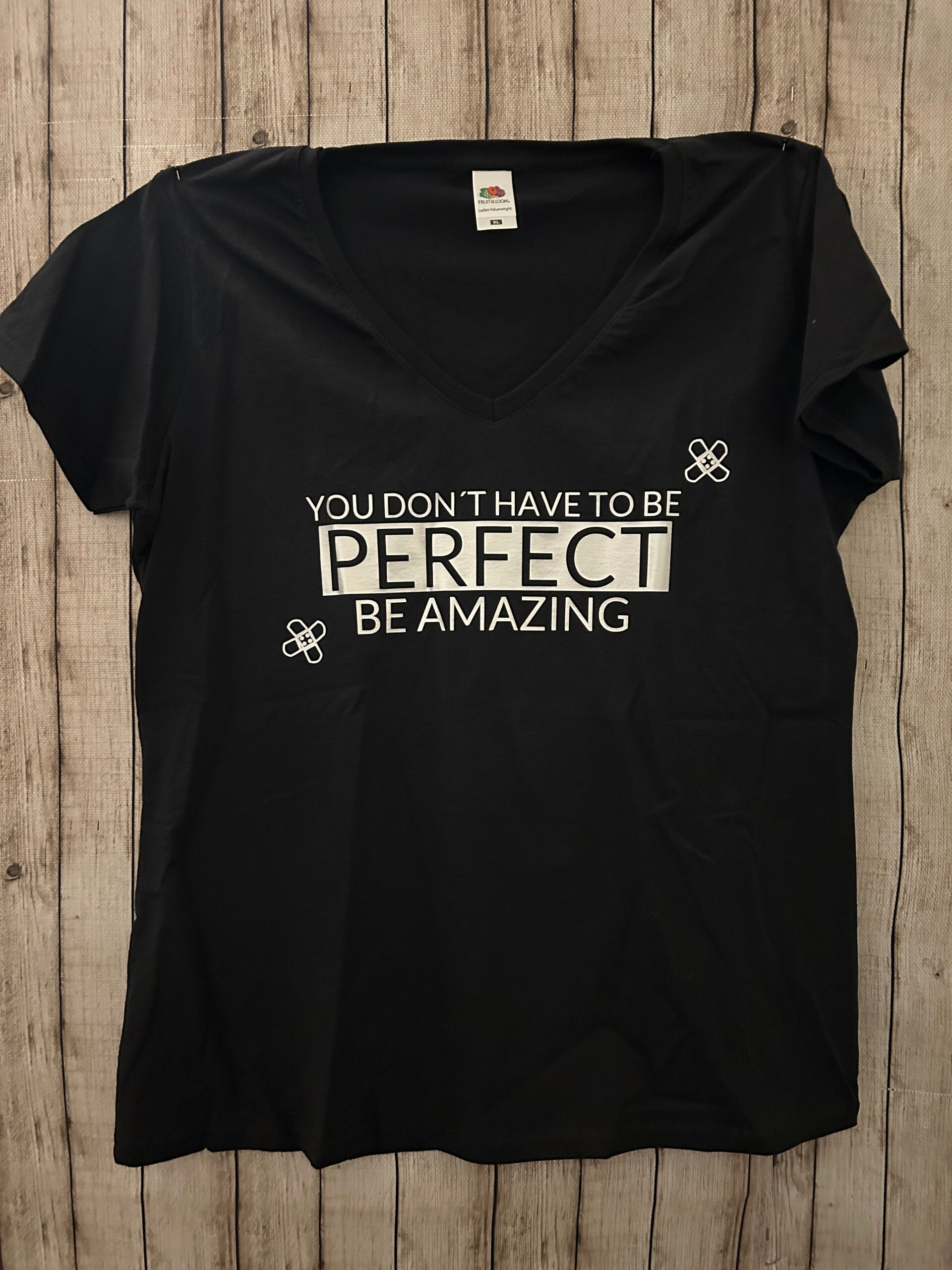 Damen T-Shirt „Be Amazing“ – Schwarz, Gr. XL | Angebot
