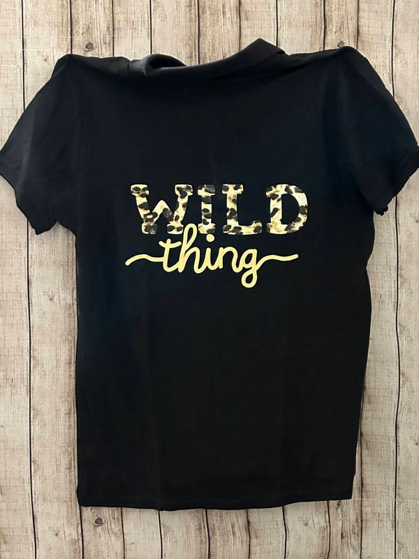 Damen-Poloshirt „Wild Thing“ mit Leo-Muster – Schwarz, Gr. L | Angebot