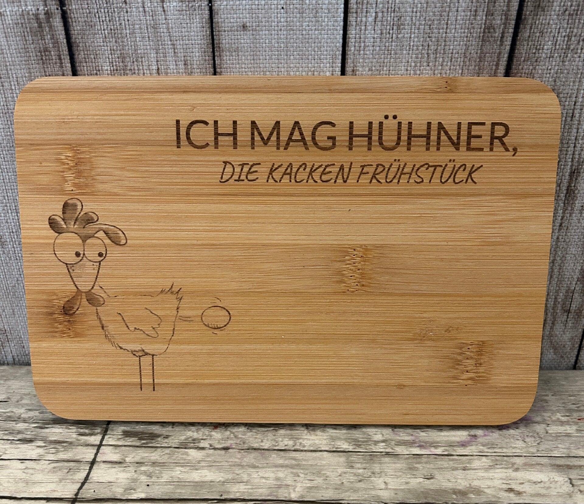 Lustiges Frühstücksbrett aus Bambus – Ich mag Hühner