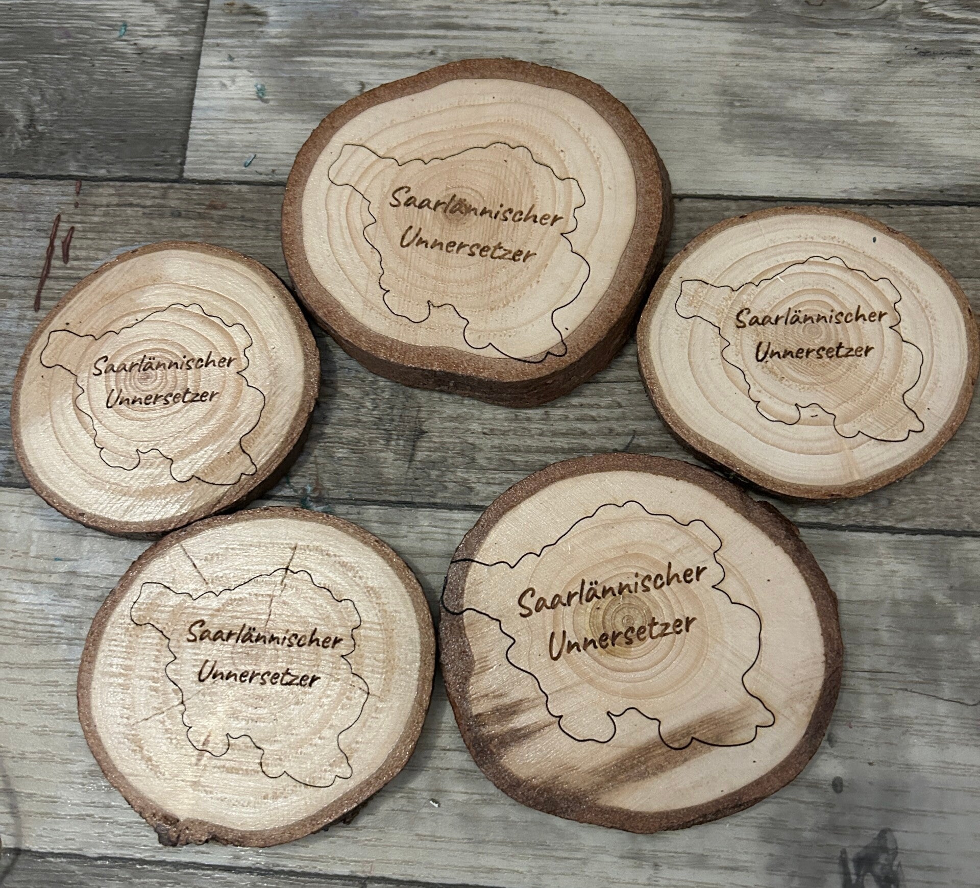 5er-Set „Saarlännischer Unnersetzer“ aus Baumscheiben