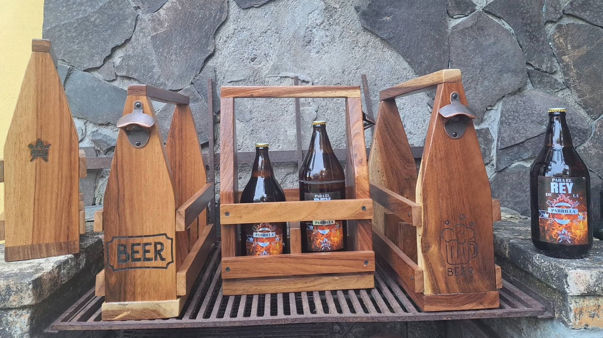 Porta chelas en Parota  Premium TG-DM-07