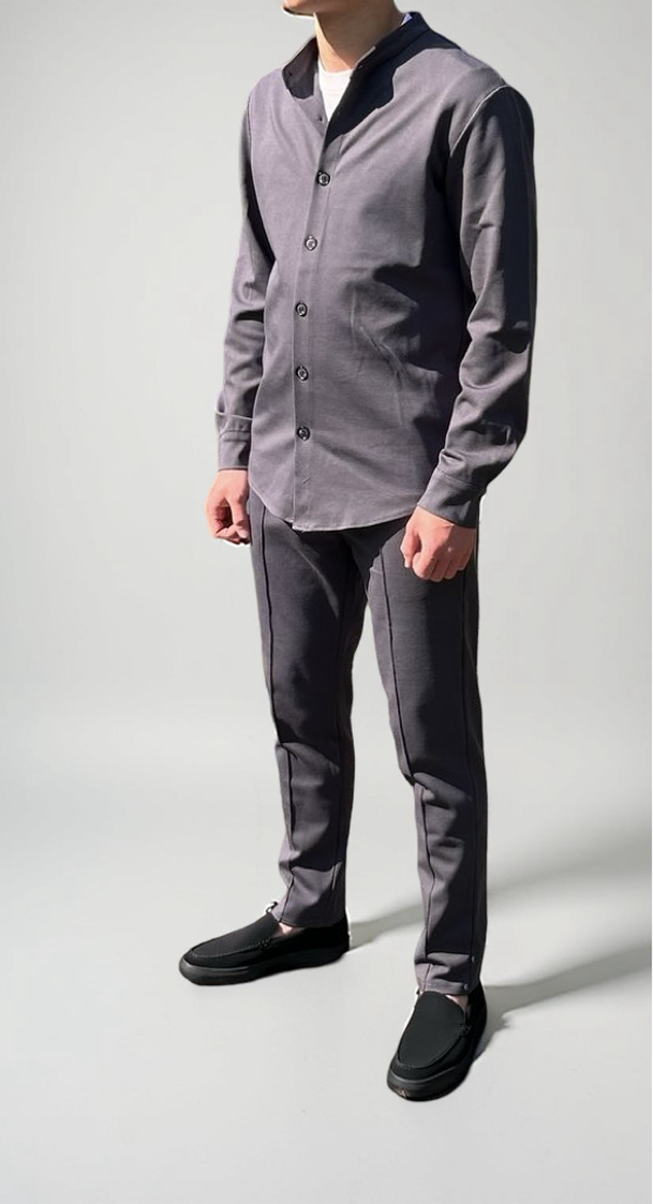Heren kledingset met lange broek & blouse met lange mouw	donker grijs