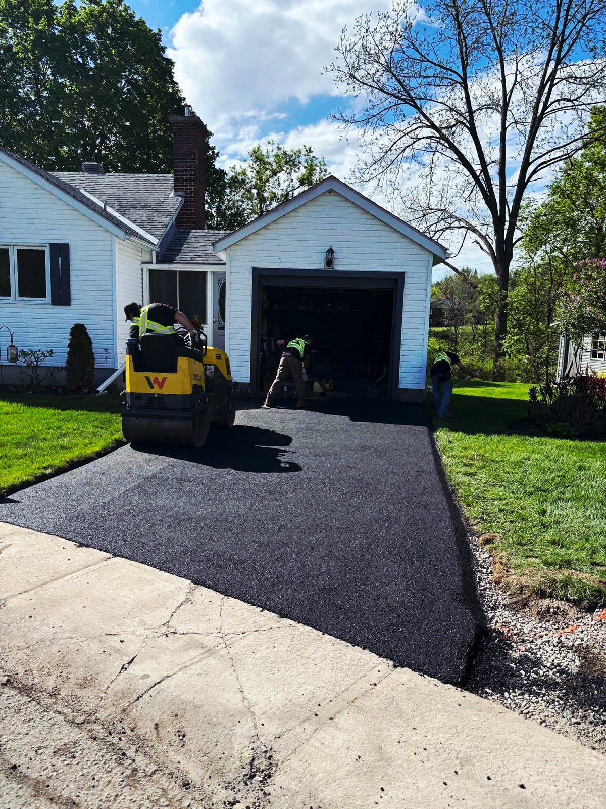 Residential Driveway Paving