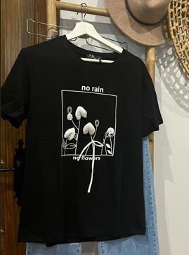 Camiseta 'no rain' negra