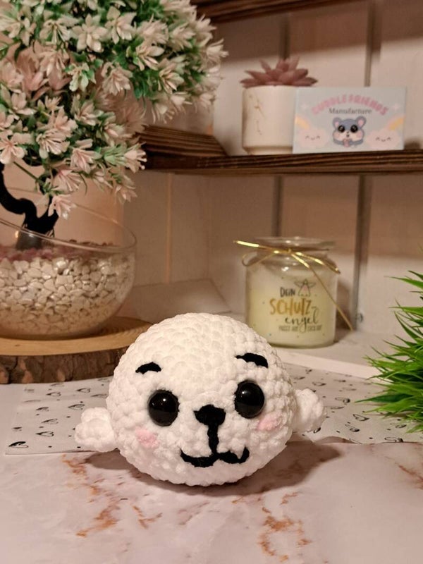 Gehäkelte Robbe, niedliches Plüschtier, Babyrobbe, Robbi , Handgemachtes Amigurumi mit Liebe, Geschenk für Kinder und Erwachsene