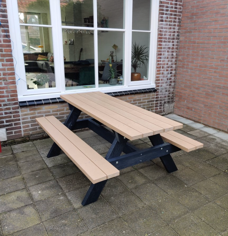 Kunststof picknicktafel: Rekupro