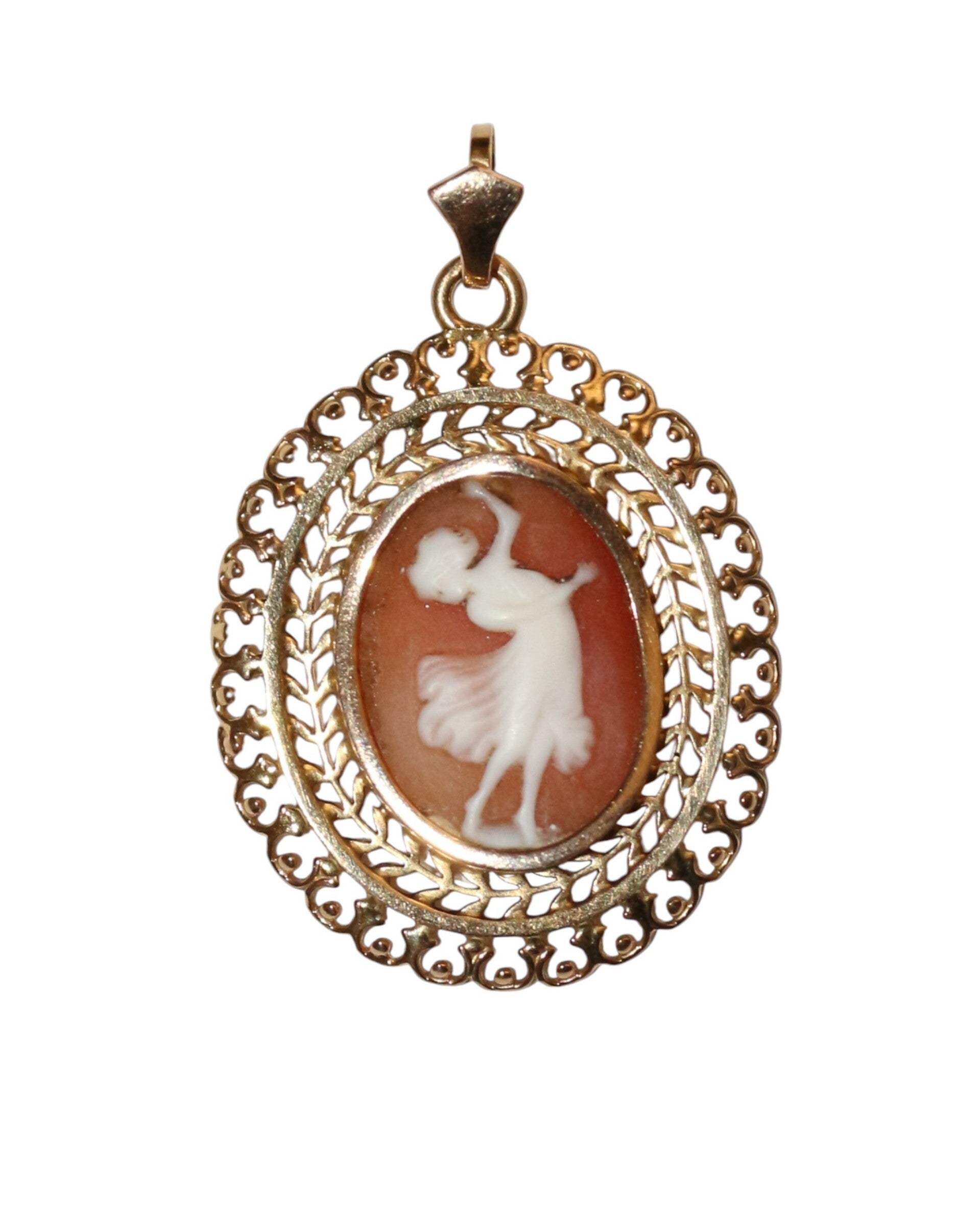 Pendentif or jaune camée danseuse à l'antique