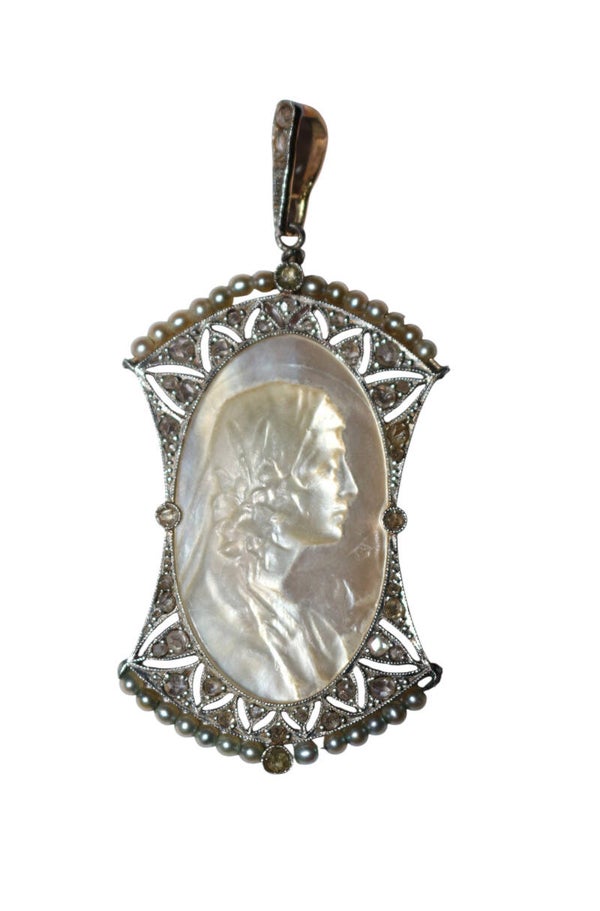 Pendentif ancien 1900 Vierge nacre et platine