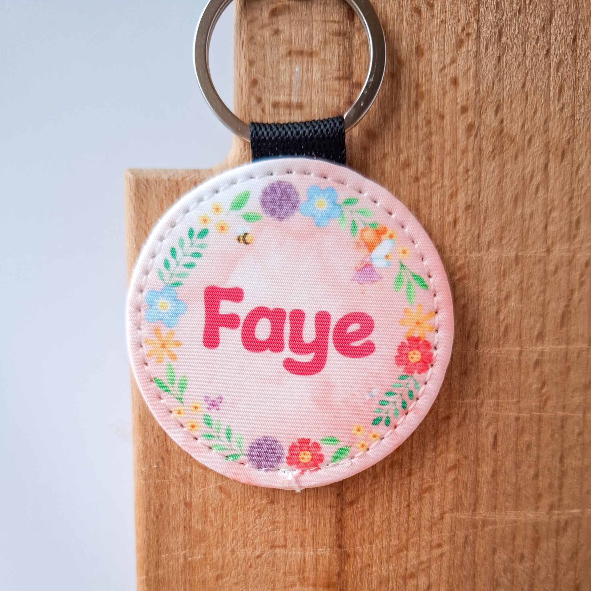 Sleutelhanger met naam – Elfjes (glitter achterkant)