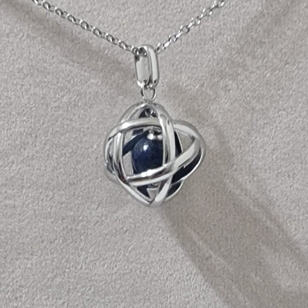 Collana genesa in acciaio free nikel con pietra in lapislazzuli