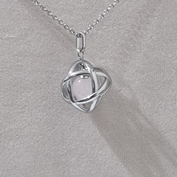 Collana genesa in acciaio free nikel con pietra in quarzo rosa