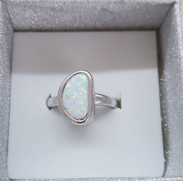Anello In Argento 925 Con Opale Arlecchino