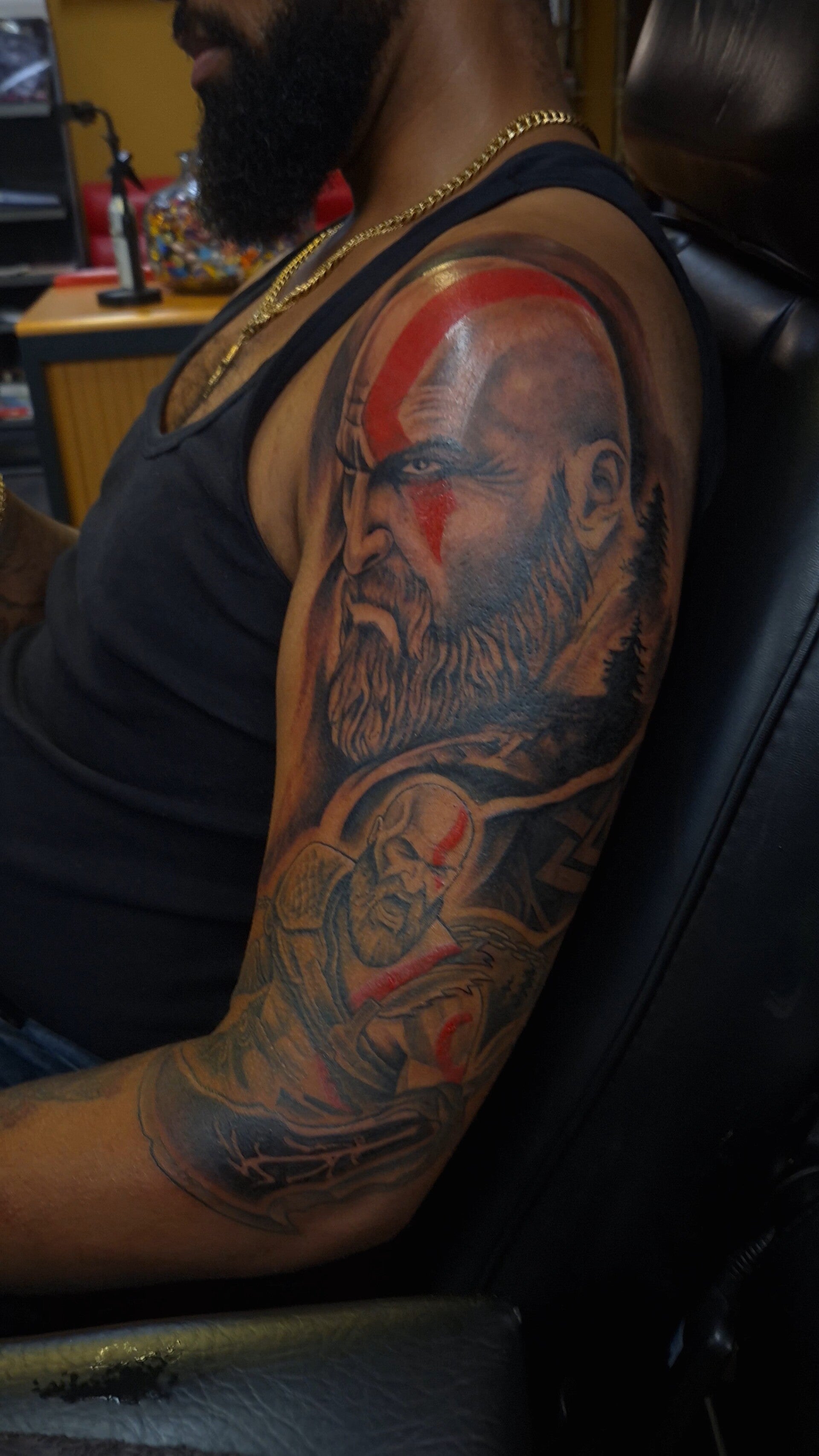 Kratos · arm sleeve