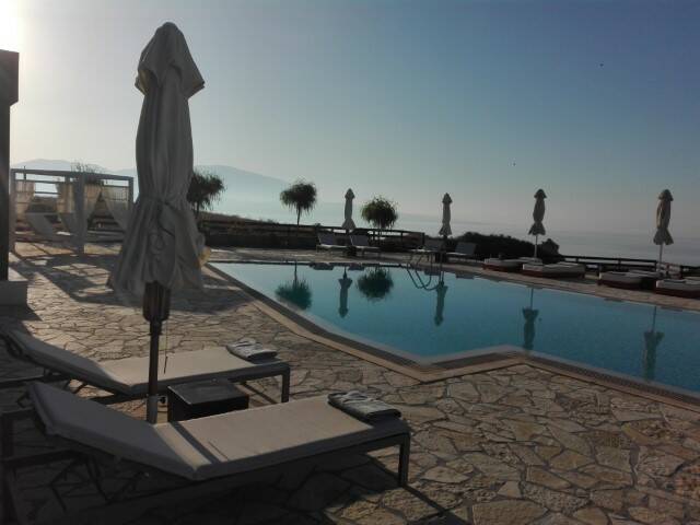 Uitzicht op de zee en de bergen Tramonto Suites