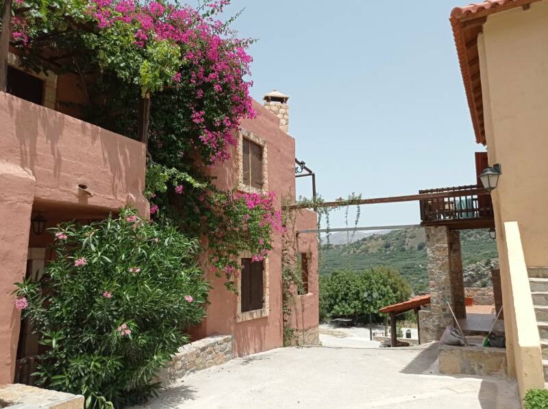 Aanplanting Enagron Ecotourism Village