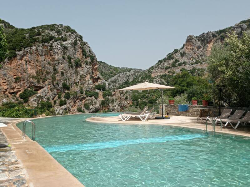 Zwembad Enagron Ecotourism Village 2