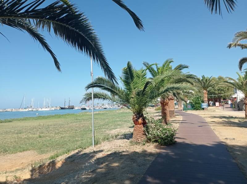 Main road Rethymnon 2