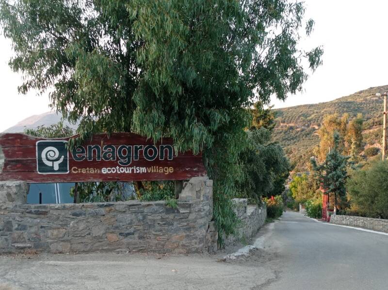 Toegang Enagron Ecotourism Village