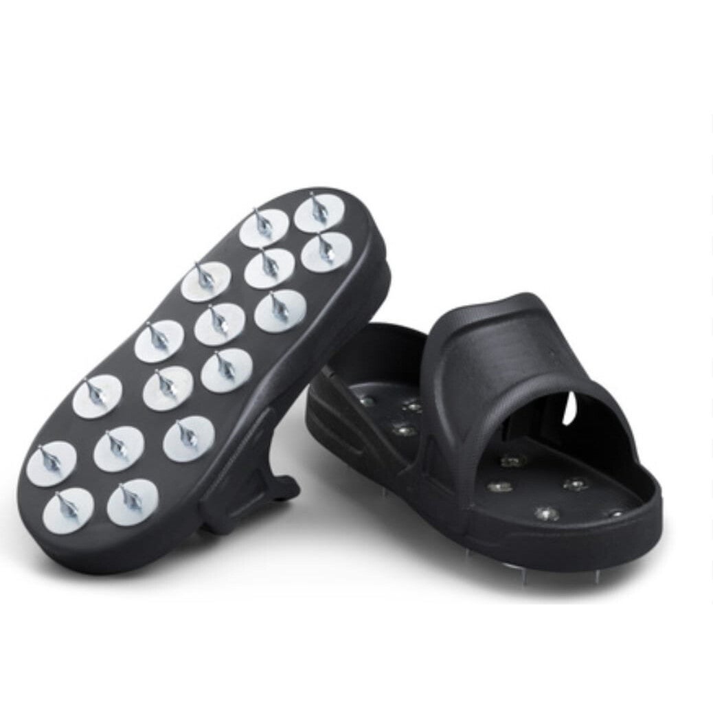 Chaussure a clous résine époxy