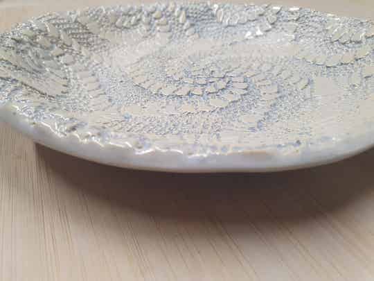 Keramiek - Structuur bord oyster shell