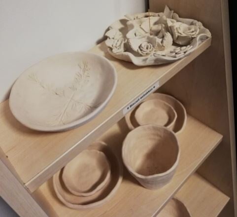 08/03/2026 - vrij atelier  "opbouw met klei"  13u tot 17u