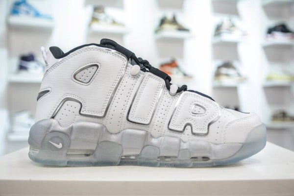 Nike Uptempo