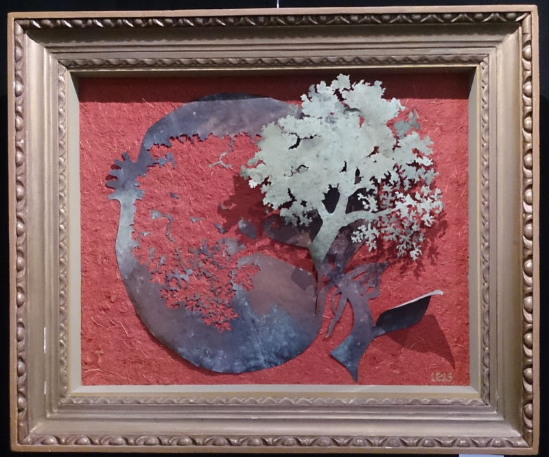 Ursula Etzlinger-Staf / Metallarbeit / Kupfer gesägt auf Kokosmatte mit vergoldeten Bildrahmen