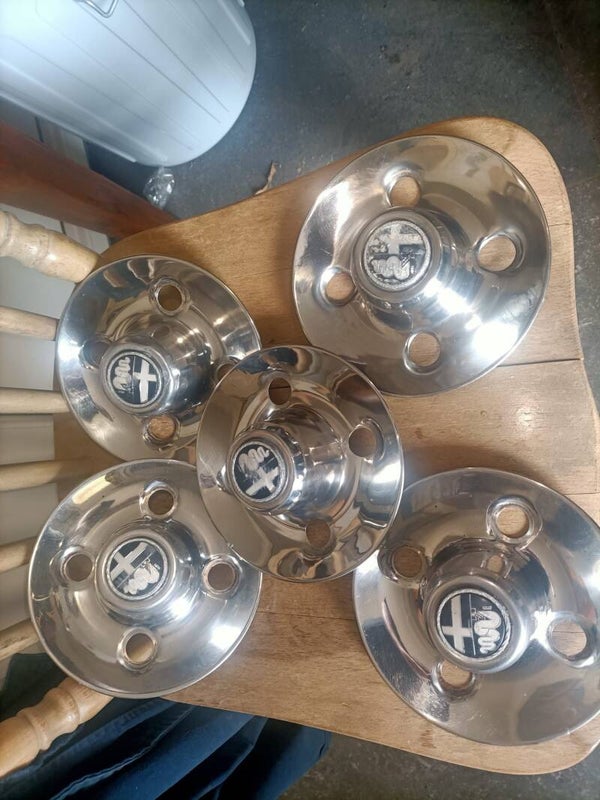 Alfa romeo 105 115 serie wieldoppen hubcaps