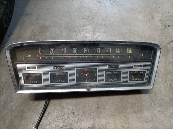 Fiat 1300 1500 2100 2300 parts / onderdelen
