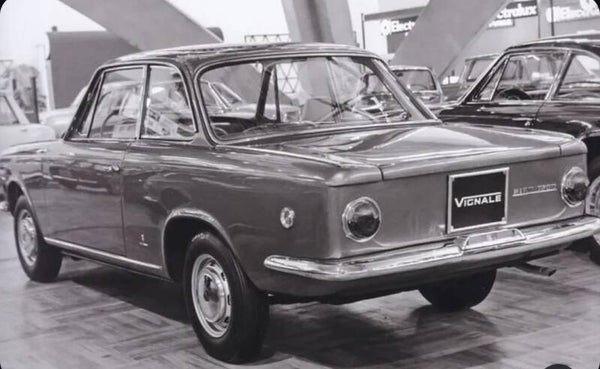Fiat 1500 vignale coupe 1966