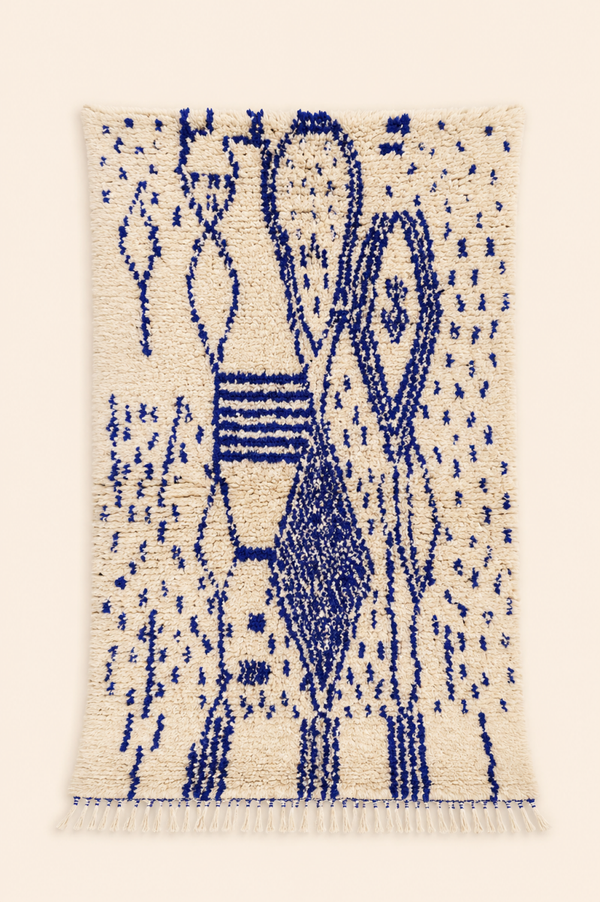 Tapis berbère Azilal Nébula – Motifs graphiques bleus – Fait main – 144 × 92 cm