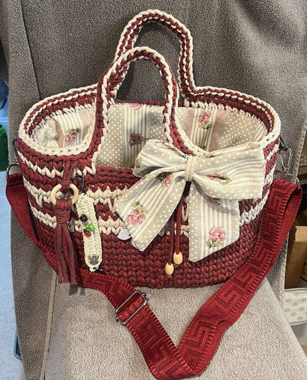 Shopper in Rot Beige