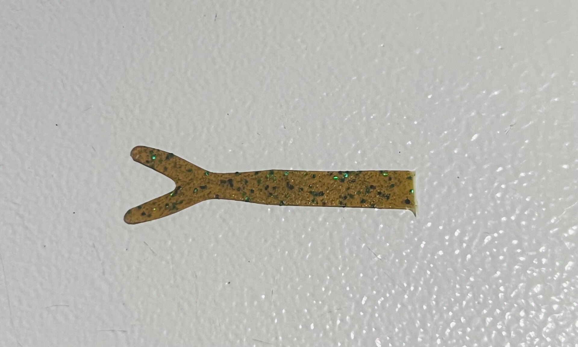 Whale Tails-Pumpkin/Green & Black Flake