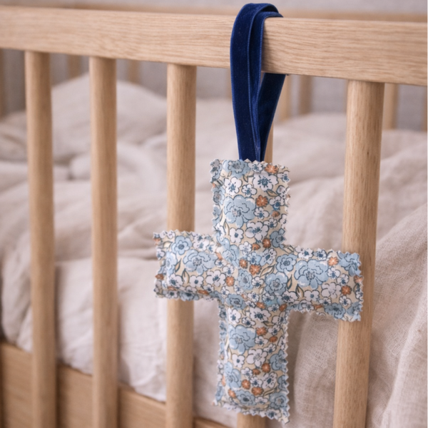 Crucecita flores azules