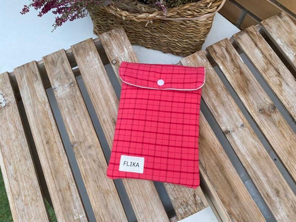 Funda de Kindle cuadros rosa/rojo