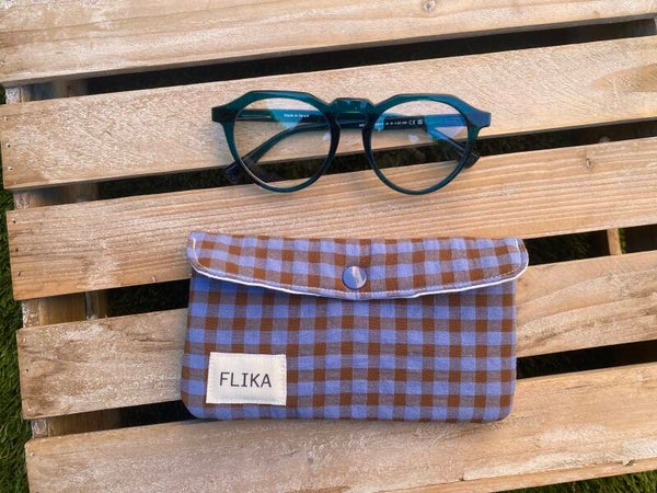 Funda gafas vichy morado
