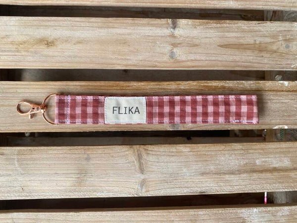 Llavero vichy cereza