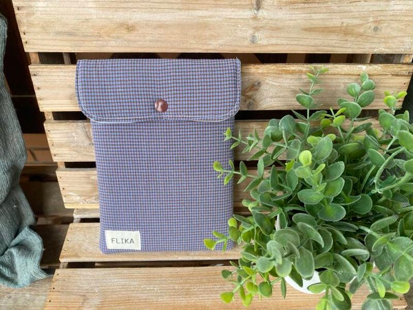 Funda de Kindle vichy morado y marrón