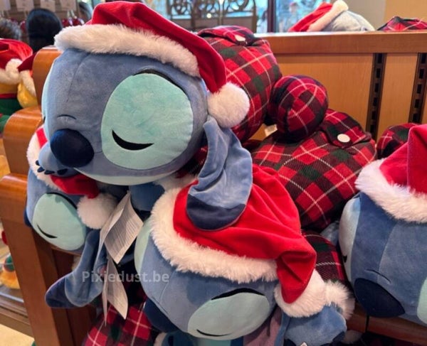Stitch XL christmas cuddleez plush - Disneyland Paris
