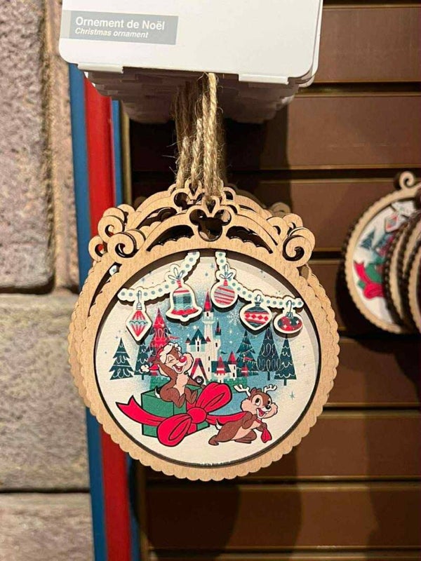 Wood Chip & Dale ornament - Disneyland Paris