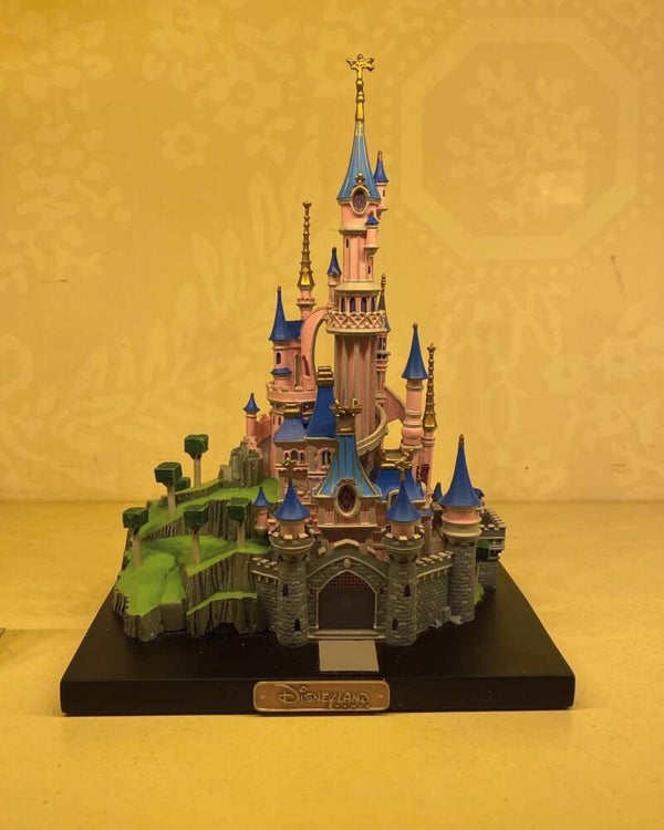 Disneyland paris new castle figurine